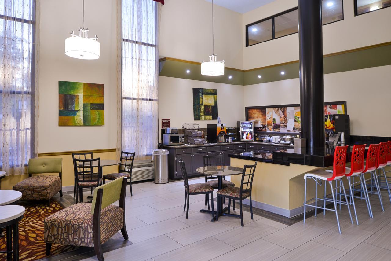 America'S Best Value Inn & Suites-Clinton Exteriér fotografie
