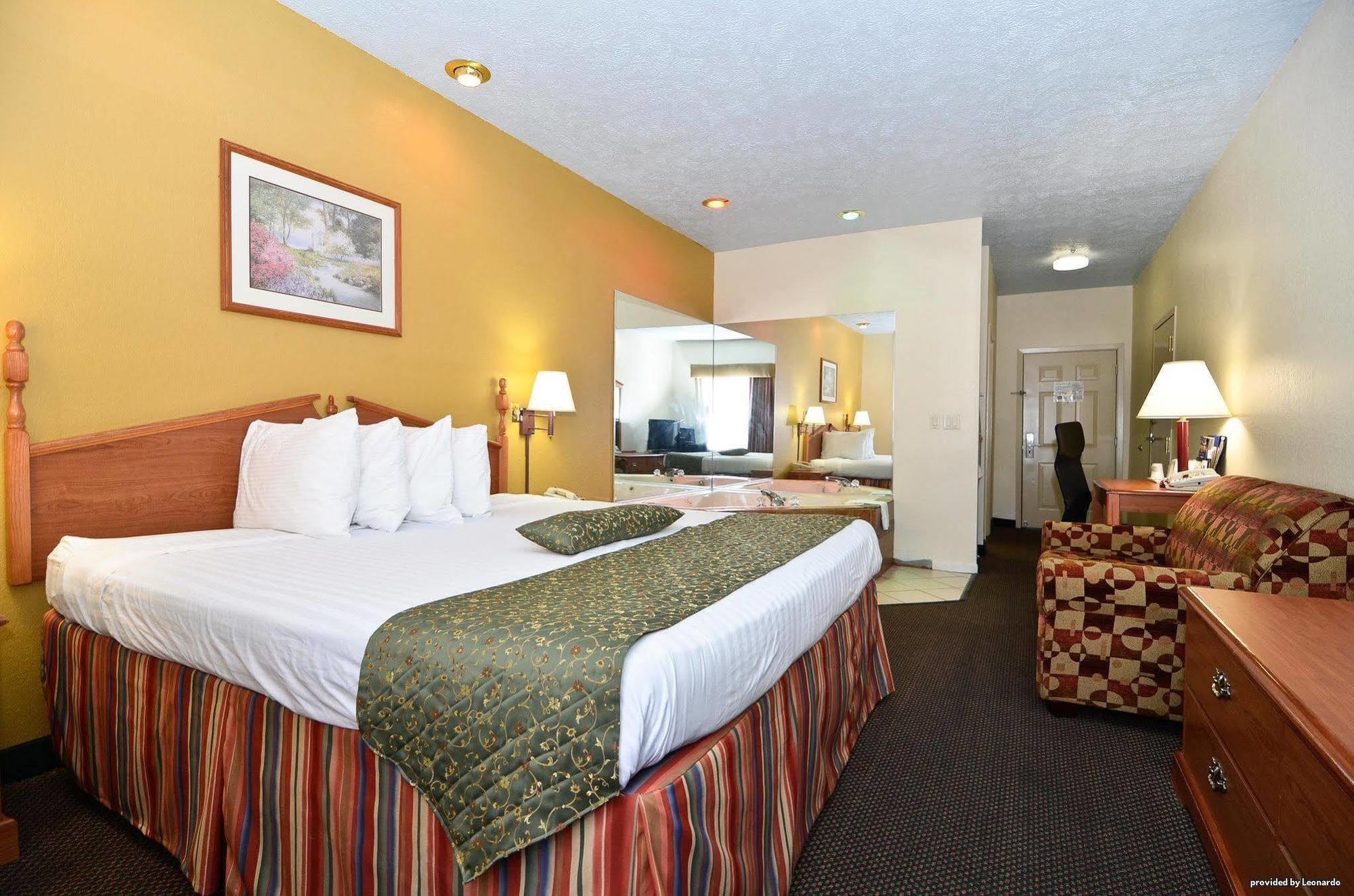 America'S Best Value Inn & Suites-Clinton Exteriér fotografie